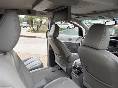 2011 Toyota Sienna XLE 8-Passenger   - Photo 22 - Glendora, CA 91740