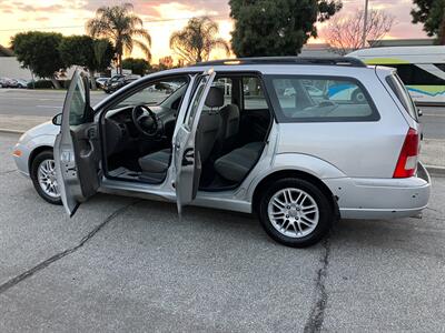 2002 Ford Focus SE   - Photo 5 - Glendora, CA 91740