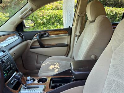 2008 Buick Enclave CX   - Photo 9 - Glendora, CA 91740