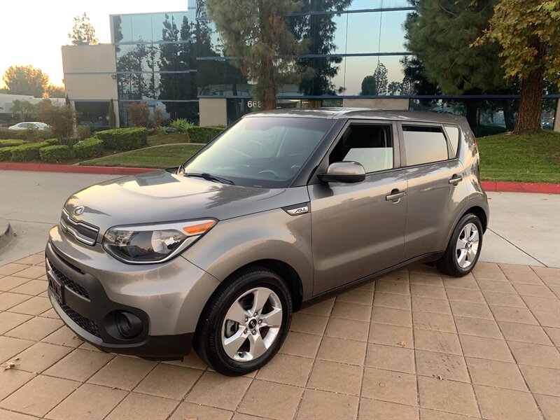2017 Kia Soul Base's photo