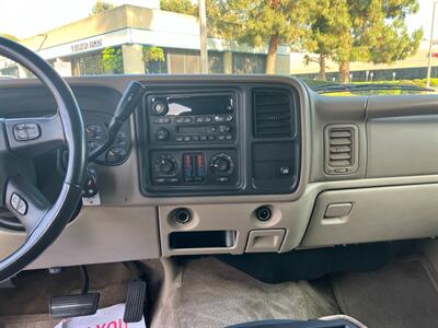 2005 GMC Yukon XL 1500 SLE   - Photo 11 - Glendora, CA 91740