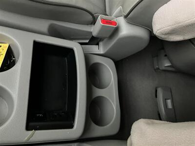 2012 Nissan Quest 3.5 SL   - Photo 33 - Glendora, CA 91740
