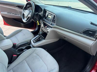 2017 Hyundai ELANTRA SE   - Photo 14 - Glendora, CA 91740