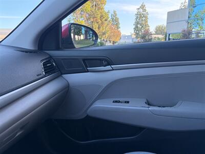 2017 Hyundai ELANTRA SE   - Photo 22 - Glendora, CA 91740