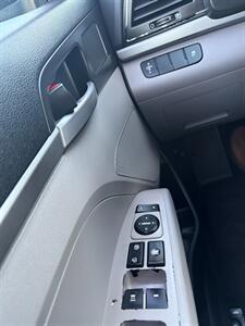 2017 Hyundai ELANTRA SE   - Photo 25 - Glendora, CA 91740