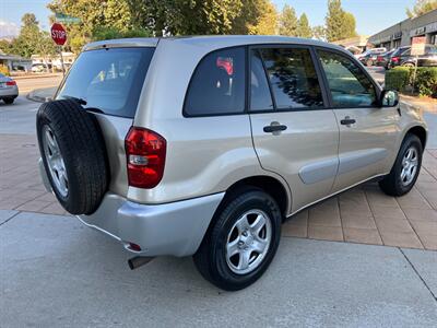 2004 Toyota RAV4   - Photo 4 - Glendora, CA 91740