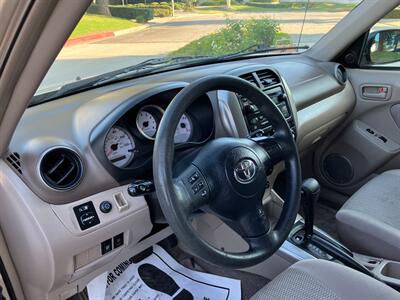 2004 Toyota RAV4   - Photo 18 - Glendora, CA 91740