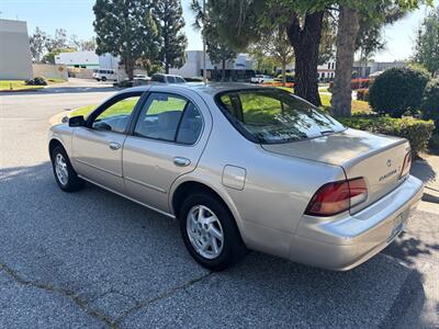 1998 Nissan Maxima GLE   - Photo 6 - Glendora, CA 91740