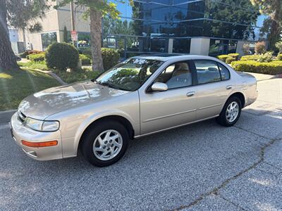 1998 Nissan Maxima GLE   - Photo 1 - Glendora, CA 91740
