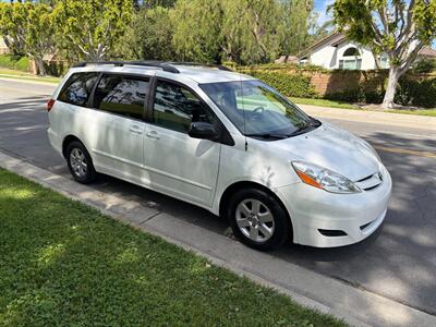 2007 Toyota Sienna LE 8-Passenger   - Photo 2 - Glendora, CA 91740
