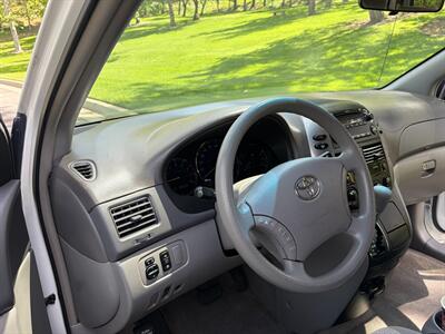 2007 Toyota Sienna LE 8-Passenger   - Photo 13 - Glendora, CA 91740