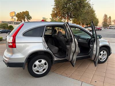 2011 Honda CR-V LX - Photo 18 - Glendora, CA 91740