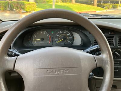 1995 Toyota Camry LE   - Photo 21 - Glendora, CA 91740