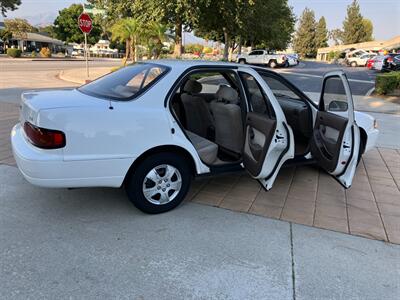 1995 Toyota Camry LE   - Photo 16 - Glendora, CA 91740