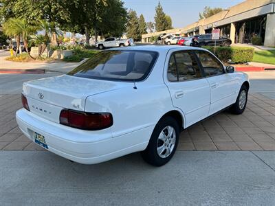 1995 Toyota Camry LE   - Photo 4 - Glendora, CA 91740