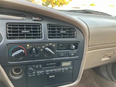 1995 Toyota Camry LE   - Photo 18 - Glendora, CA 91740