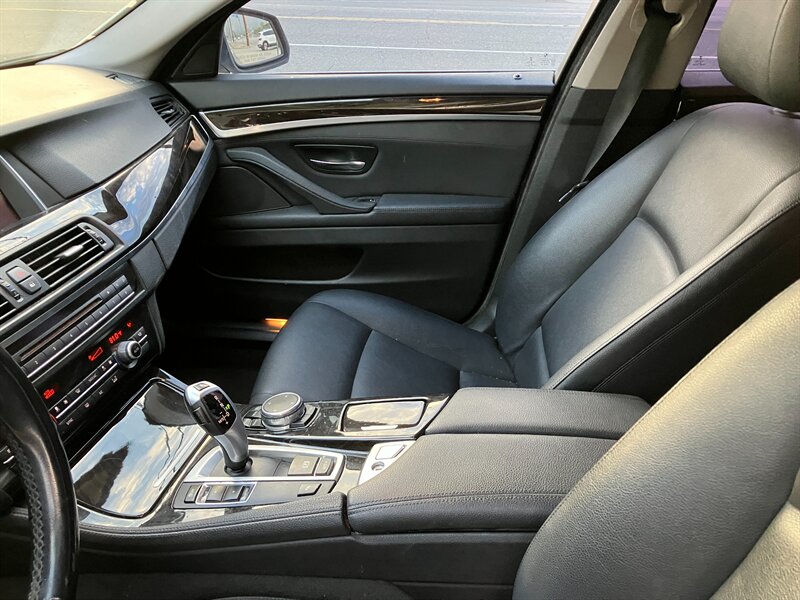 2015 BMW 5 Series 528i - Photo 9 - Glendora, CA 91740