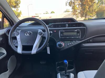 2012 Toyota Prius c Three   - Photo 7 - Glendora, CA 91740