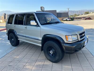 1998 Isuzu Trooper S   - Photo 3 - Glendora, CA 91740