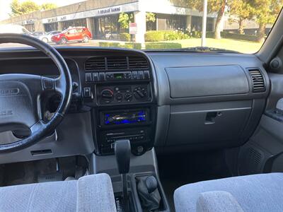 1998 Isuzu Trooper S   - Photo 12 - Glendora, CA 91740