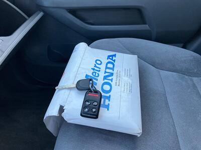 2006 Honda Odyssey EX   - Photo 17 - Glendora, CA 91740