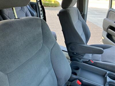 2006 Honda Odyssey EX   - Photo 12 - Glendora, CA 91740