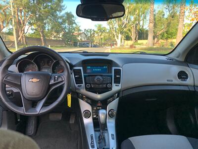 2014 Chevrolet Cruze LS Auto - Photo 12 - Glendora, CA 91740