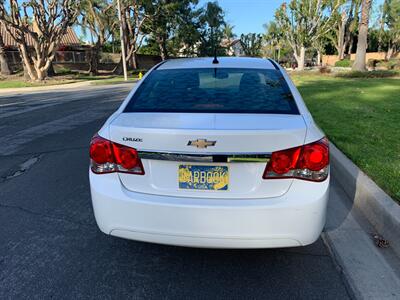 2014 Chevrolet Cruze LS Auto - Photo 4 - Glendora, CA 91740