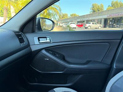 2012 Kia Optima SX Turbo   - Photo 22 - Glendora, CA 91740