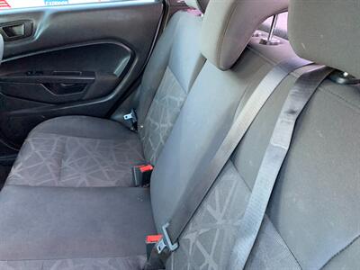 2012 Ford Fiesta SE   - Photo 10 - Glendora, CA 91740