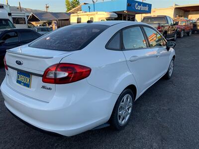 2012 Ford Fiesta SE   - Photo 4 - Glendora, CA 91740