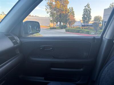 2005 Honda CR-V LX   - Photo 20 - Glendora, CA 91740