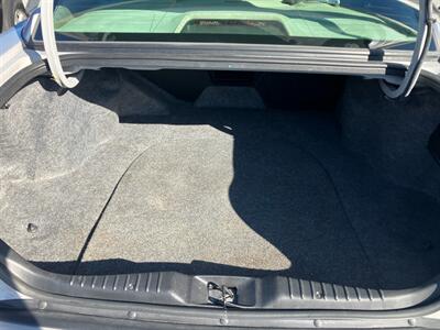 2003 Buick Park Avenue Ultra   - Photo 32 - Glendora, CA 91740