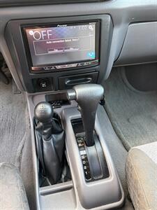 2001 Nissan Xterra XE-V6 - Photo 21 - Glendora, CA 91740