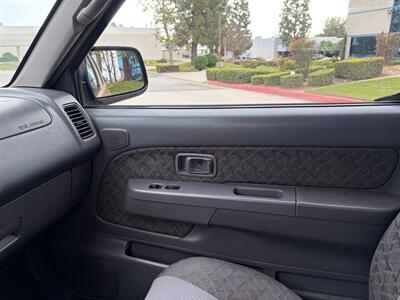 2001 Nissan Xterra XE-V6 - Photo 28 - Glendora, CA 91740