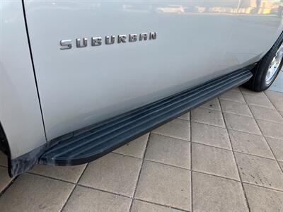 2010 Chevrolet Suburban LT   - Photo 29 - Glendora, CA 91740