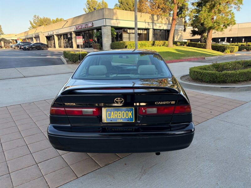 1998 Toyota Camry XLE - Photo 5 - Glendora, CA 91740