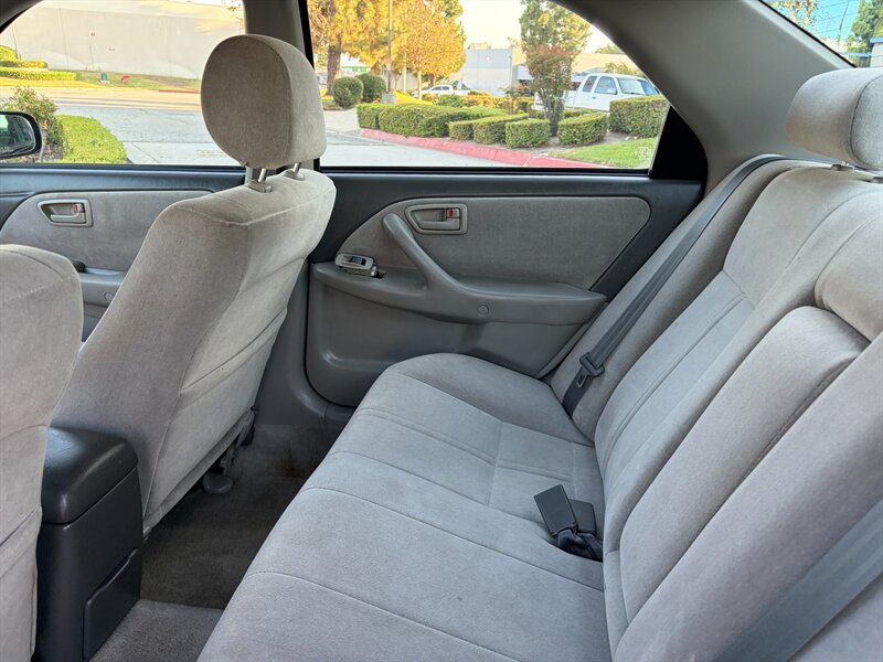 1998 Toyota Camry XLE - Photo 13 - Glendora, CA 91740
