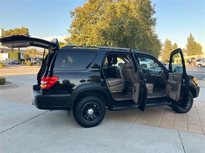 2003 Toyota Sequoia Limited   - Photo 26 - Glendora, CA 91740