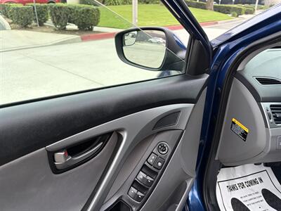2015 Hyundai ELANTRA SE   - Photo 8 - Glendora, CA 91740