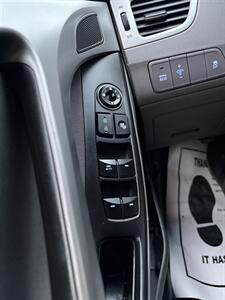 2015 Hyundai ELANTRA SE   - Photo 23 - Glendora, CA 91740