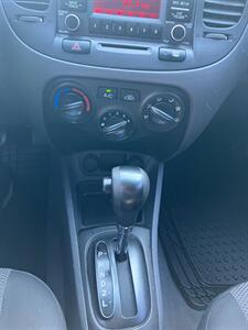 2010 Kia Rio LX - Photo 19 - Glendora, CA 91740