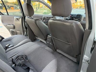 2003 Isuzu Rodeo S V6   - Photo 16 - Glendora, CA 91740