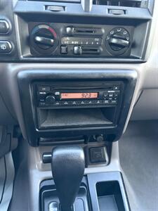 2003 Isuzu Rodeo S V6   - Photo 21 - Glendora, CA 91740