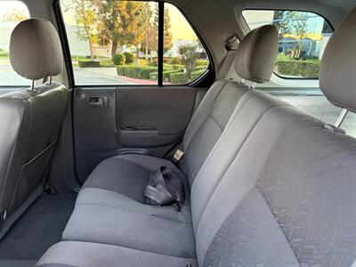 2003 Isuzu Rodeo S V6   - Photo 9 - Glendora, CA 91740