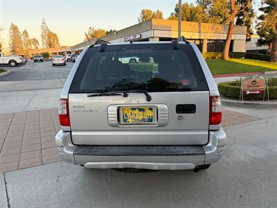 2003 Isuzu Rodeo S V6   - Photo 5 - Glendora, CA 91740