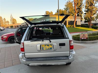 2003 Isuzu Rodeo S V6   - Photo 13 - Glendora, CA 91740