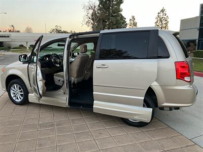 2014 Dodge Grand Caravan SXT   - Photo 12 - Glendora, CA 91740