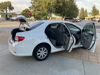 2011 Toyota Corolla LE   - Photo 19 - Glendora, CA 91740