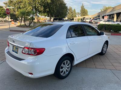 2011 Toyota Corolla LE   - Photo 4 - Glendora, CA 91740